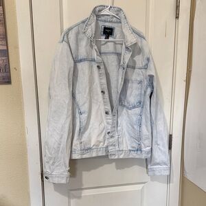 Forever 21 Men's Light Blue Denim Jacket